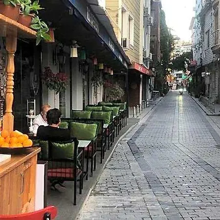 Guelhane Garden فندق