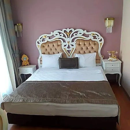 فندق Guelhane Garden 3*